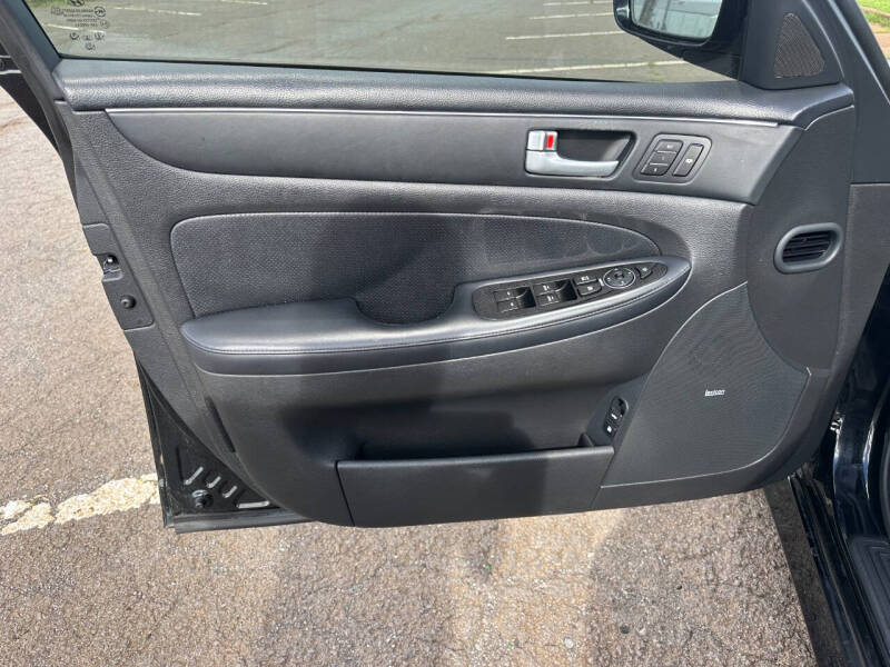 2013 Hyundai Genesis 3.8L