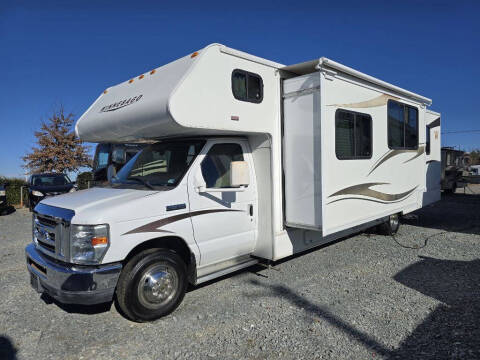 2013 Ford E-Series E-450 SD