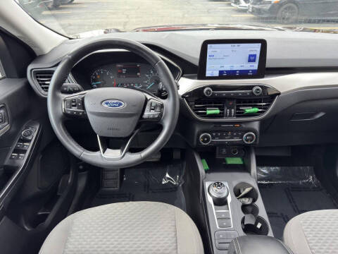 2021 Ford Escape SE