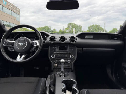 2015 Ford Mustang V6