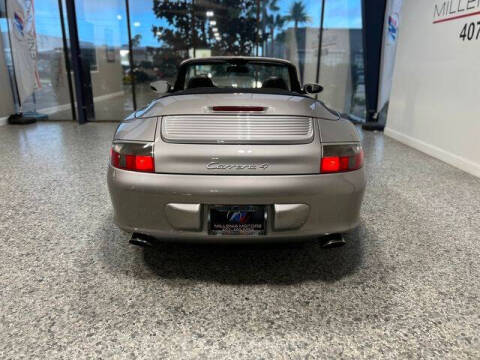 2002 Porsche 911 Carrera 4