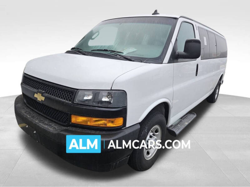 2022 Chevrolet Express LS 3500