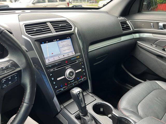 2017 Ford Explorer Sport