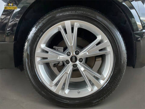 2023 Audi Q8 quattro Prestige 55 TFSI