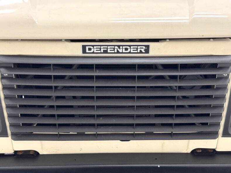 1987 Land Rover Defender