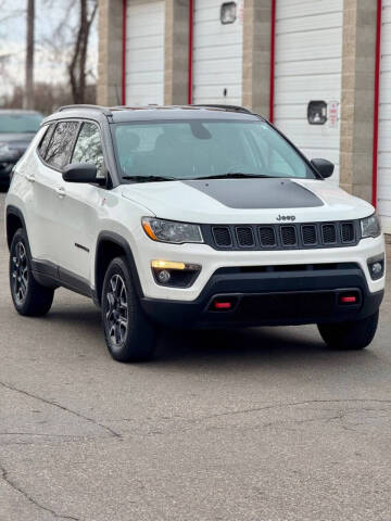 2019 Jeep Compass for sale at MIDWEST CAR SEARCH in Fridley MN