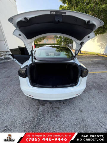 2021 Tesla Model 3 Standard Range Plus
