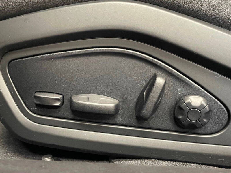 2024 Audi e-tron GT quattro Premium Plus