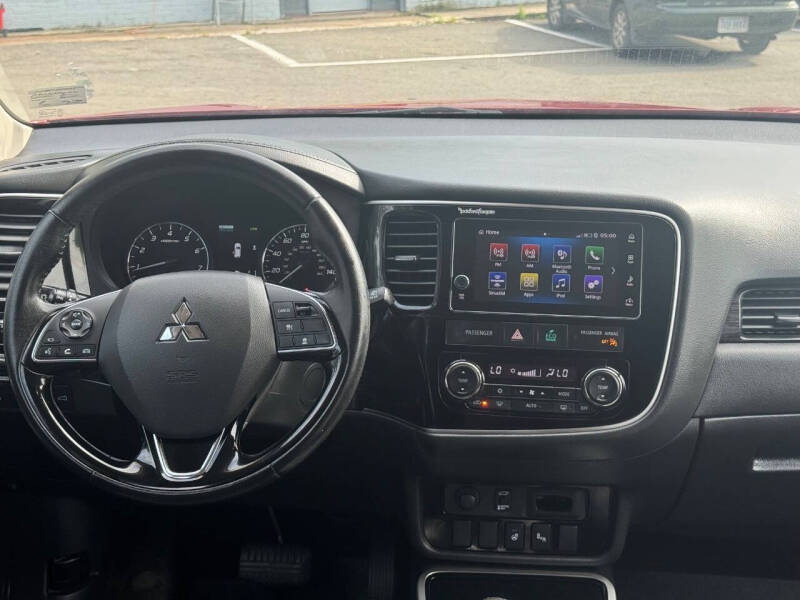 2017 Mitsubishi Outlander SEL