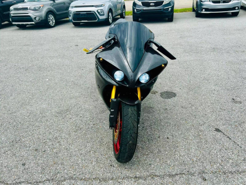 2010 Yamaha YZF-R1
