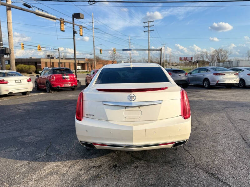 2014 Cadillac XTS Luxury Collection