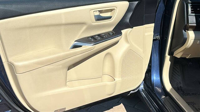 2017 Toyota Camry XLE