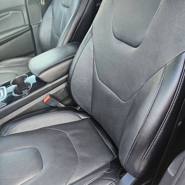 2016 Ford Edge Titanium