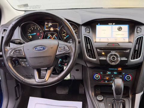 2017 Ford Focus SEL