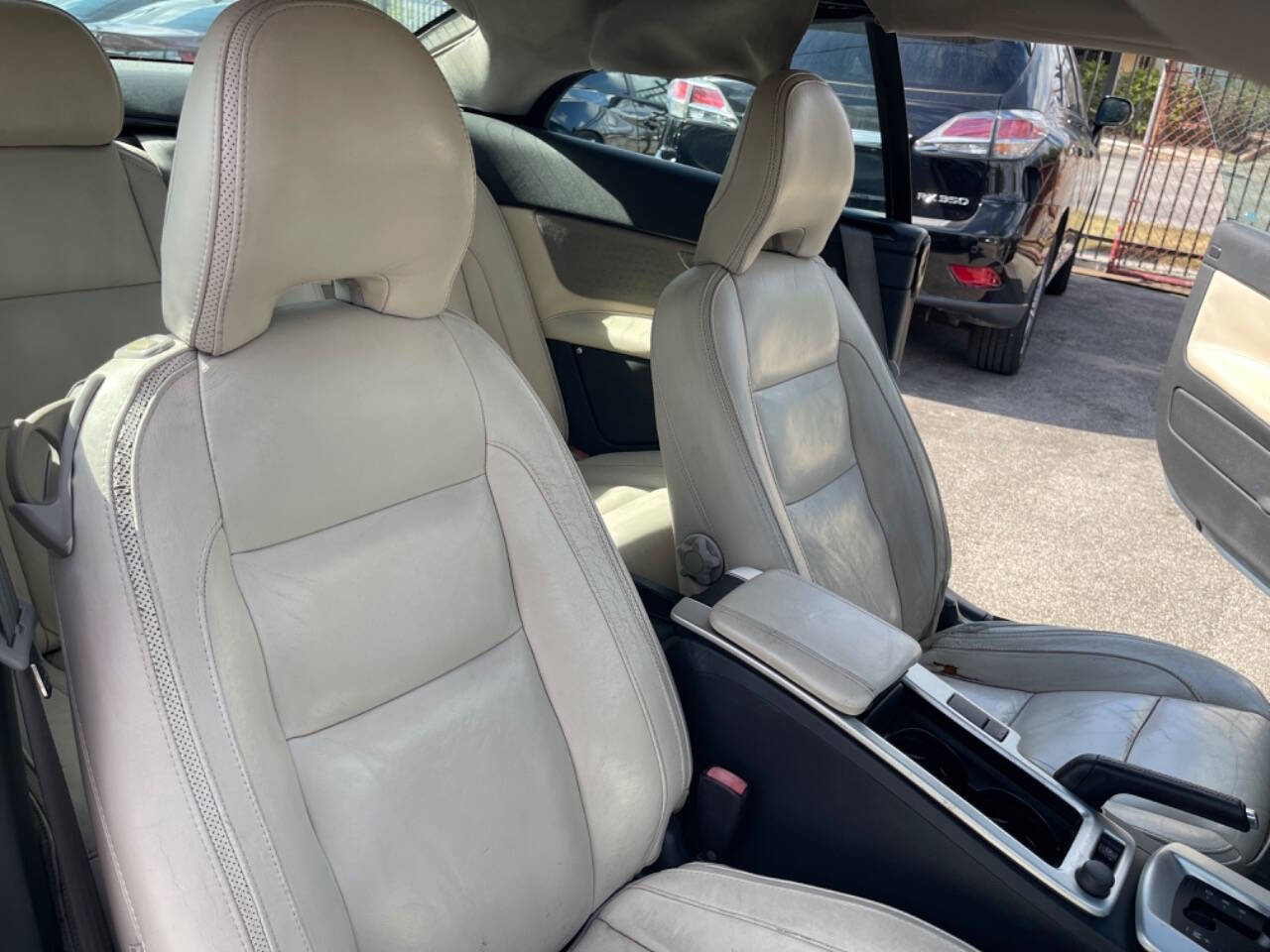 2013 Volvo C70 for sale at SMART CHOICE AUTO in Pasadena, TX