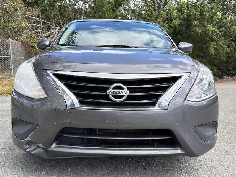2019 Nissan Versa SV