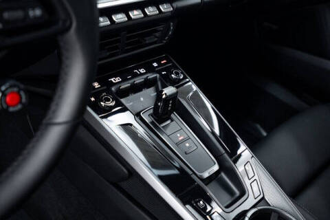 2025 Porsche 911 Carrera