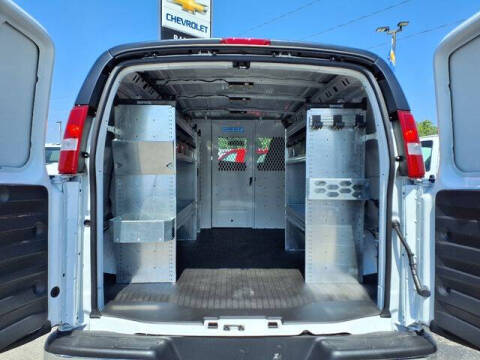 2025 Chevrolet Express 3500