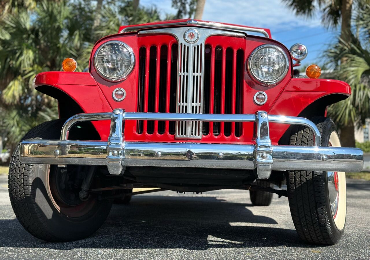 1949 Willys Jeepster 3