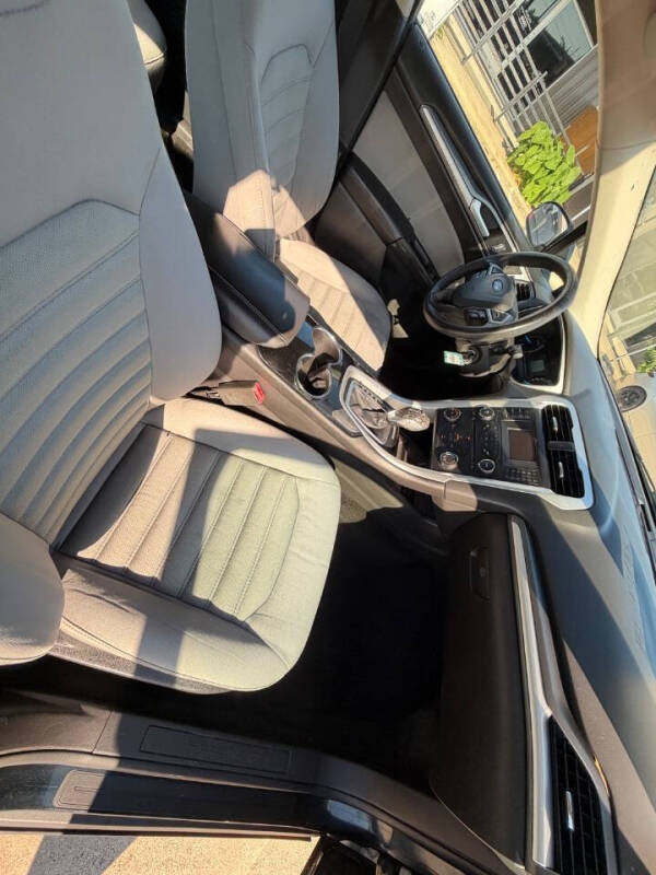 2014 Ford Fusion S