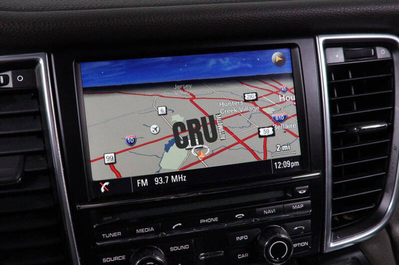 2014 Porsche Panamera 4