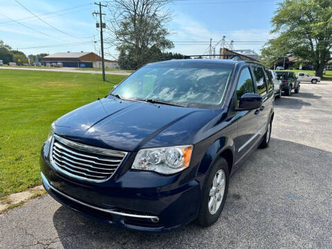 2012 Chrysler Town and Country for sale at Deals on Wheels Auto Sales in Scottville MI