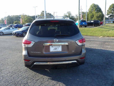 2013 Nissan Pathfinder SL