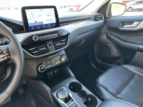 2021 Ford Escape SEL