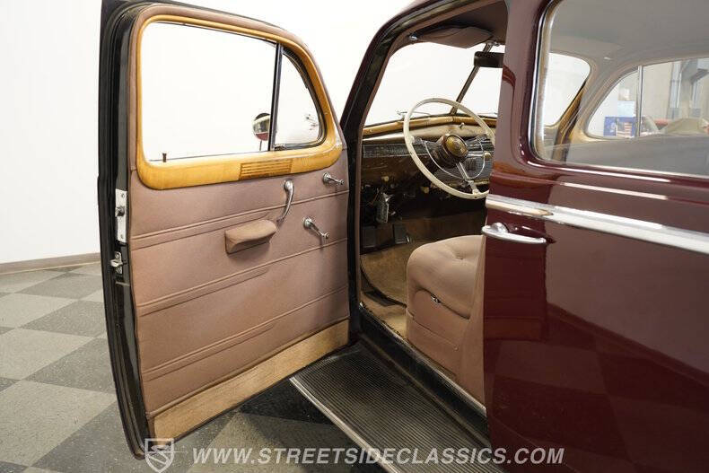 1939 Cadillac Fleetwood
