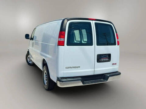 2023 GMC Savana 2500
