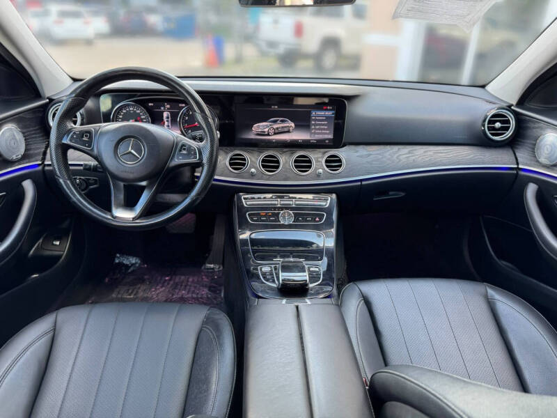 2017 Mercedes-Benz E-Class E 300 4MATIC