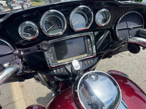 2016 Harley-Davidson FLHTK -