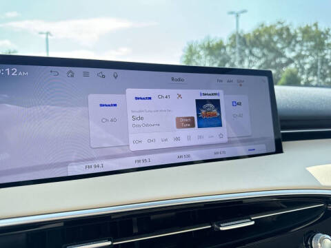 2026 Genesis GV70 2.5T Select