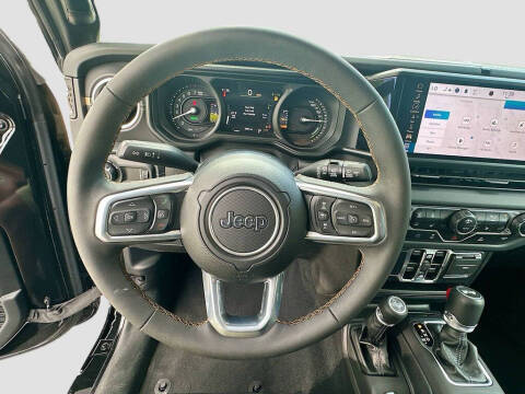 2024 Jeep Wrangler Sahara 4xe