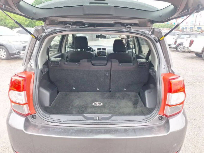 2013 Scion xD