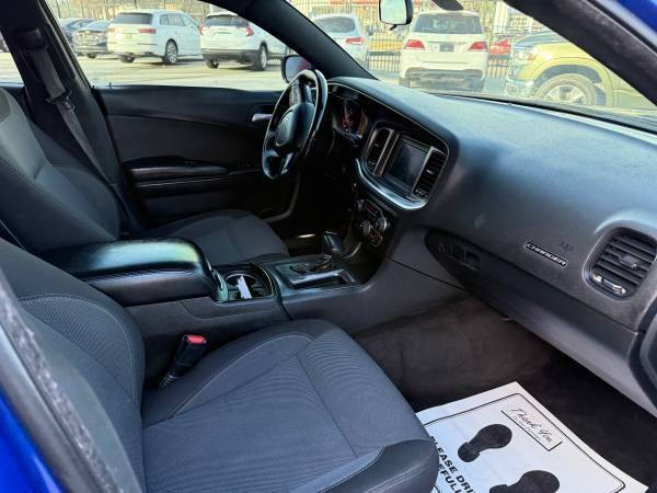 2018 Dodge Charger SXT