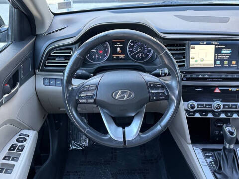 2020 Hyundai Elantra