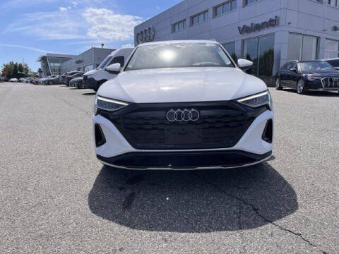 2024 Audi Q8 e-tron quattro Prestige
