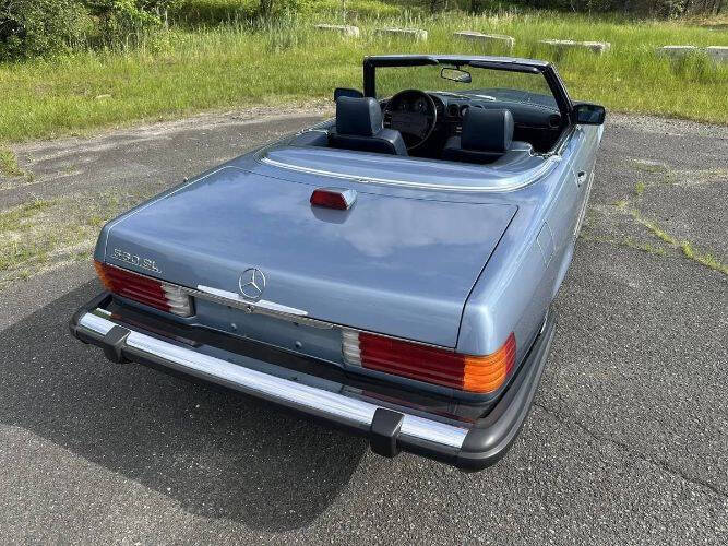 1986 Mercedes-Benz 560-Class 560 SL