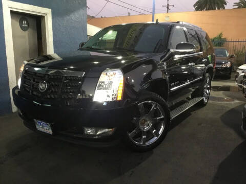 2011 Cadillac Escalade for sale at LA PLAYITA AUTO SALES INC in South Gate CA