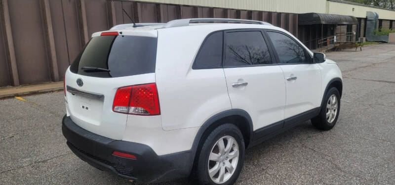2012 Kia Sorento LX