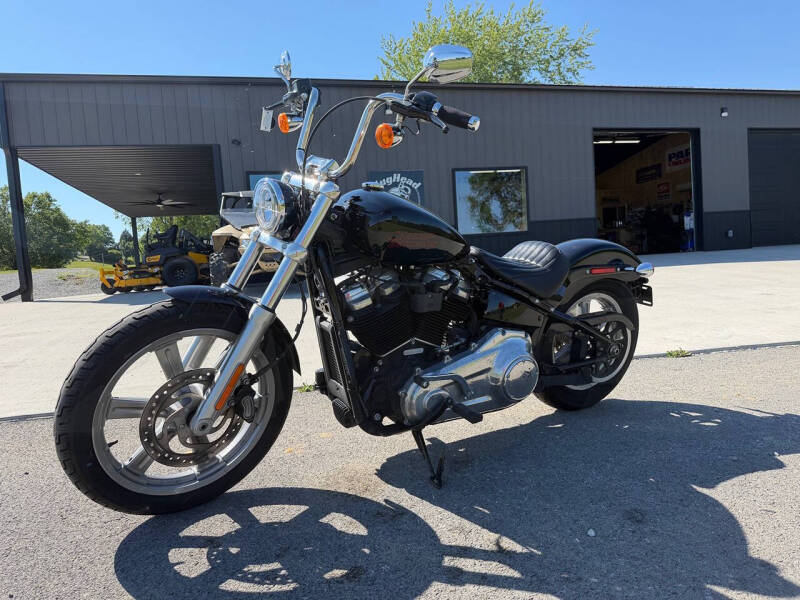 2023 Harley-Davidson Softail Standard