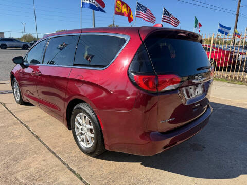 2017 Chrysler Pacifica Touring