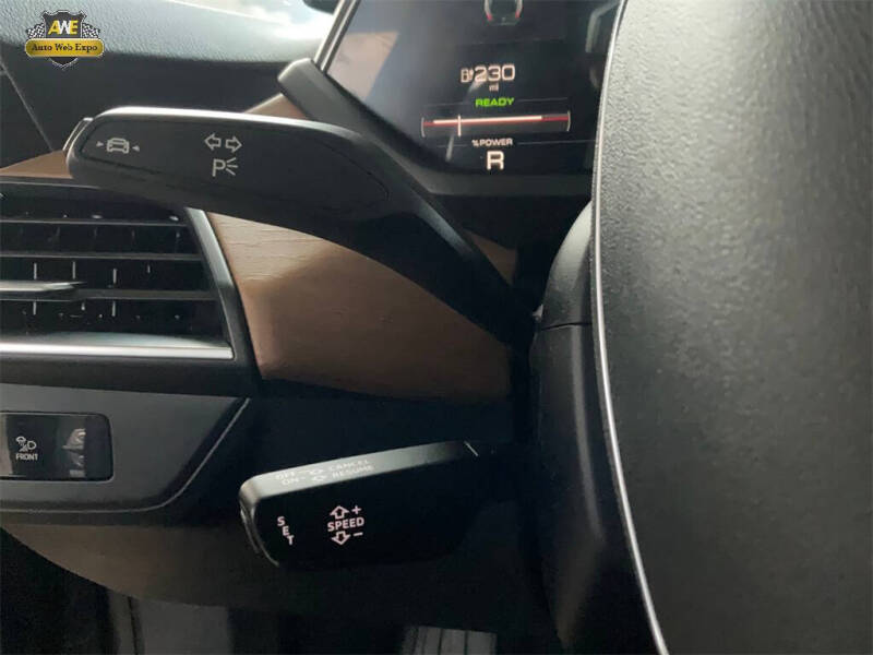 2022 Audi e-tron GT quattro Premium Plus