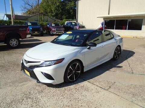 2018 Toyota Camry for sale at Campos Trucks & SUVs, Inc. in Houston TX