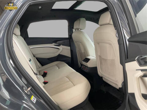 2024 Audi Q8 Sportback e-tron quattro Premium Plus S line