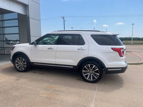 2018 Ford Explorer Platinum