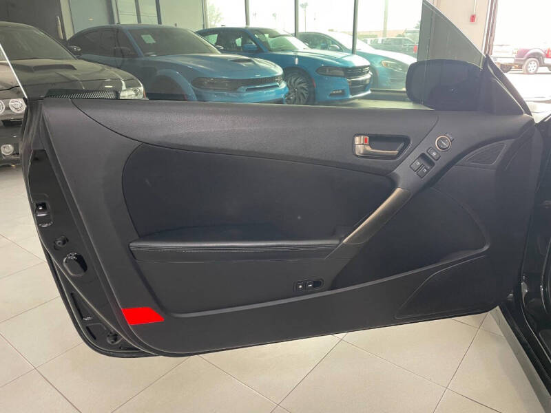 2015 Hyundai Genesis Coupe 3.8