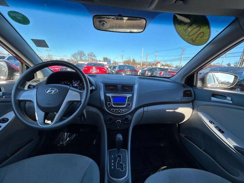 2014 Hyundai Accent GLS