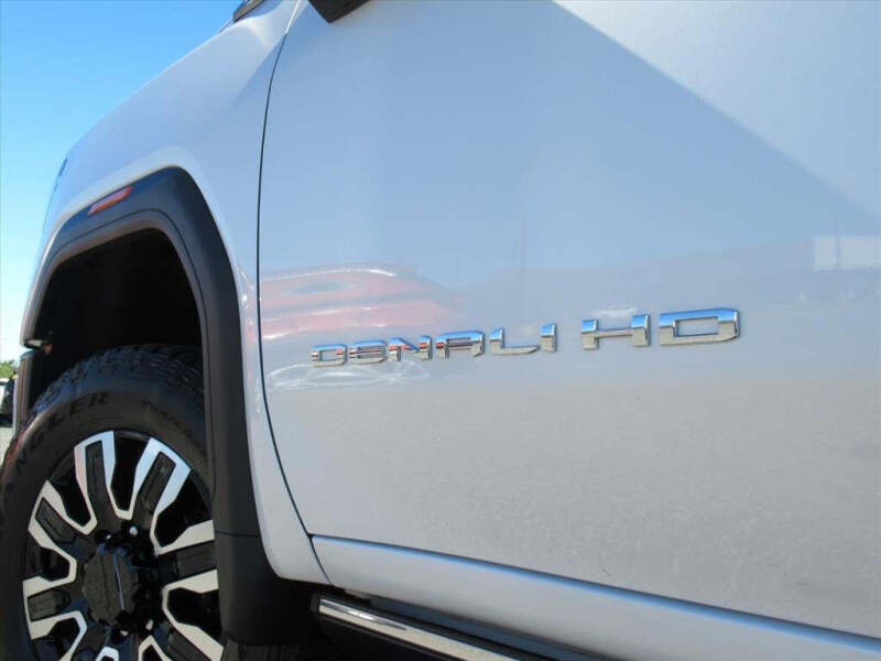 2025 GMC Sierra 2500HD